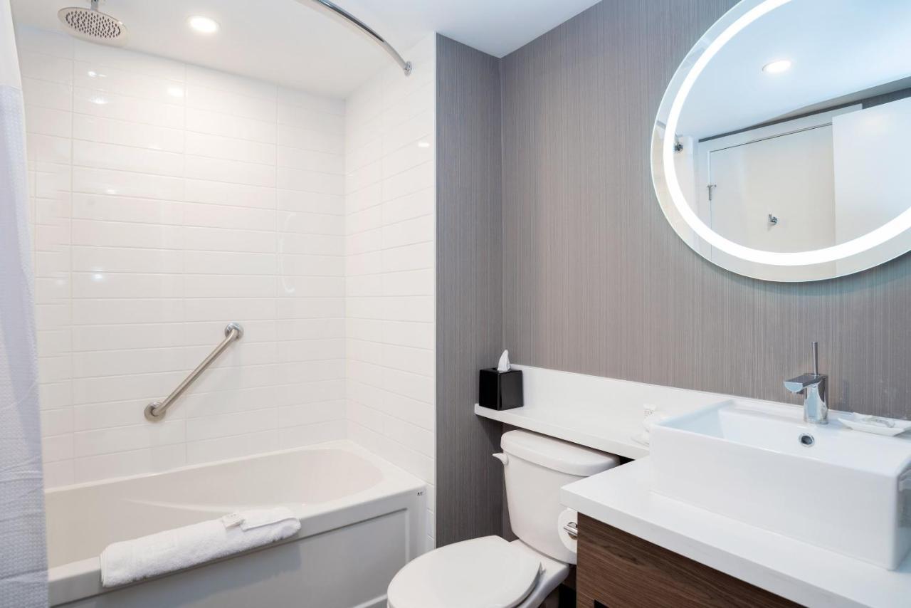 Sandman Signature St. John'S Hotel 외부 사진